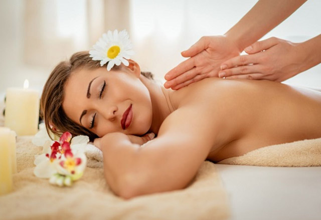 Relaxing body massage